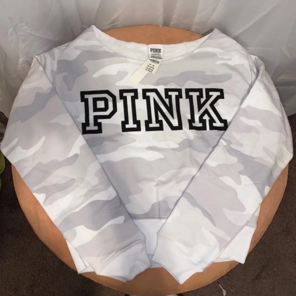 PINK• 🤍White Camo Crew🤍